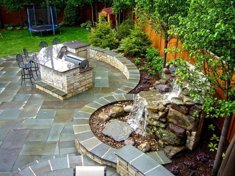 Affordable yard maintenance for homes across Lemont, IL - King's Landscape Design