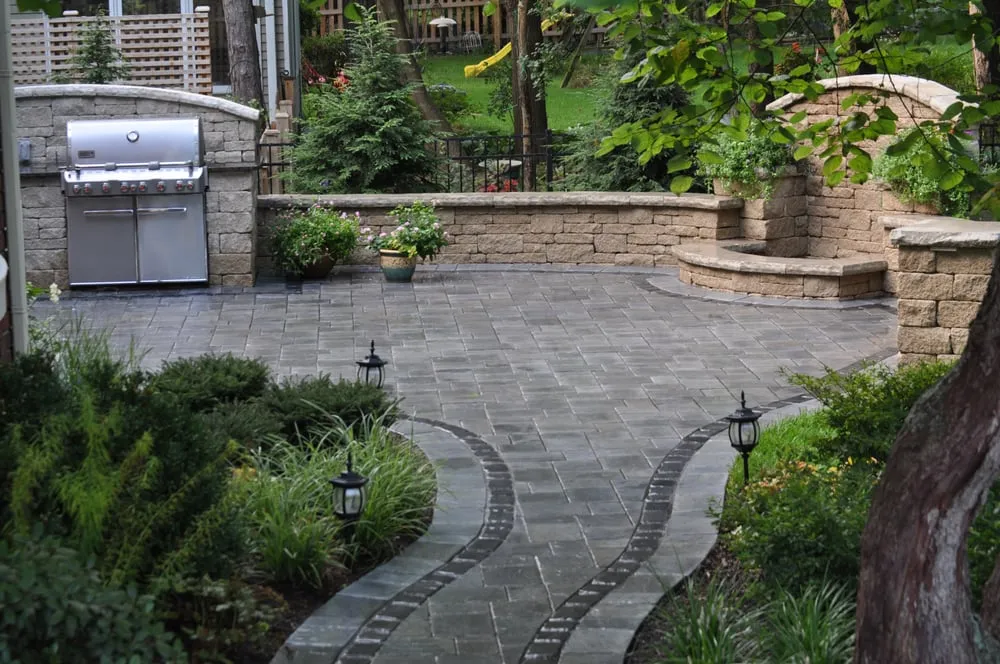 Top-rated outdoor landscaping in Lemont, IL by King's Landscape Design