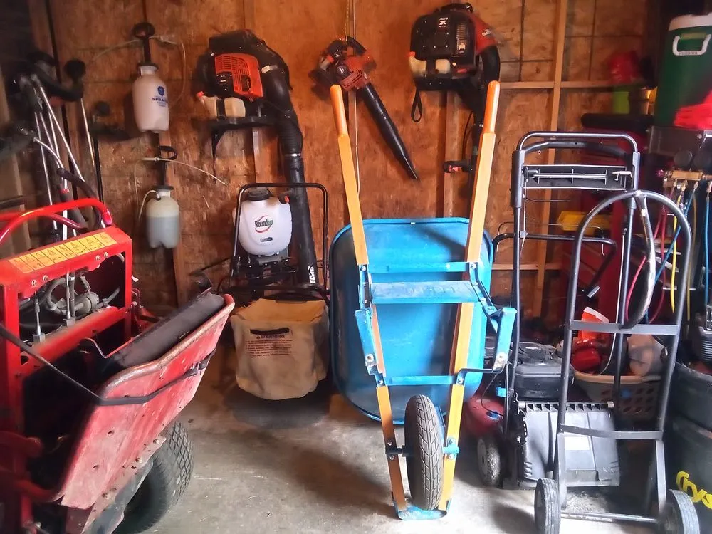 Affordable garden landscaping experts serving Sioux City, IA - King's Landscaping