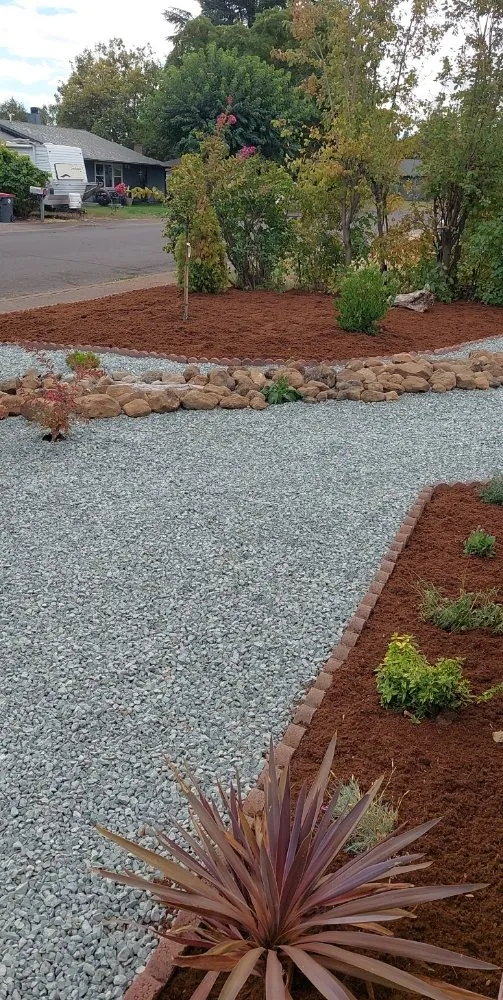 Professional landscape design experts serving White City, OR - Kings Landscaping