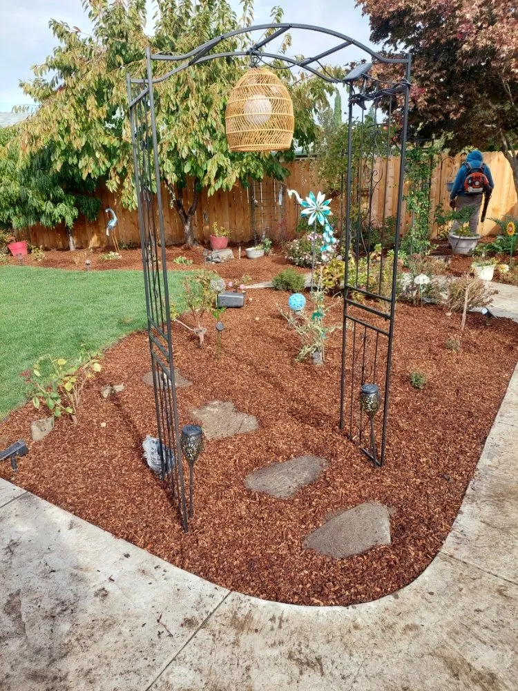 Affordable landscape design for outdoor upgrades across White City, OR - Kings Landscaping