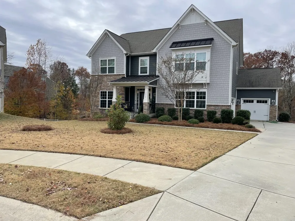 Professional lawn mowing service in Waxhaw, NC - King's Lawn & Landscape