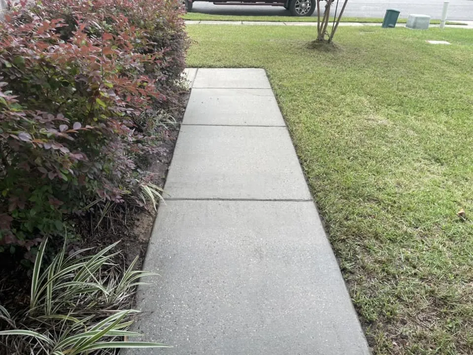 Top-rated yard maintenance in Saucier, MS - Kings Lawn Care and Landscaping