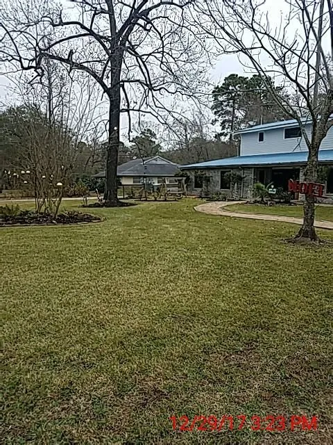 Expert lawn mowing service near you across Rogers, AR - King's Lawn Care