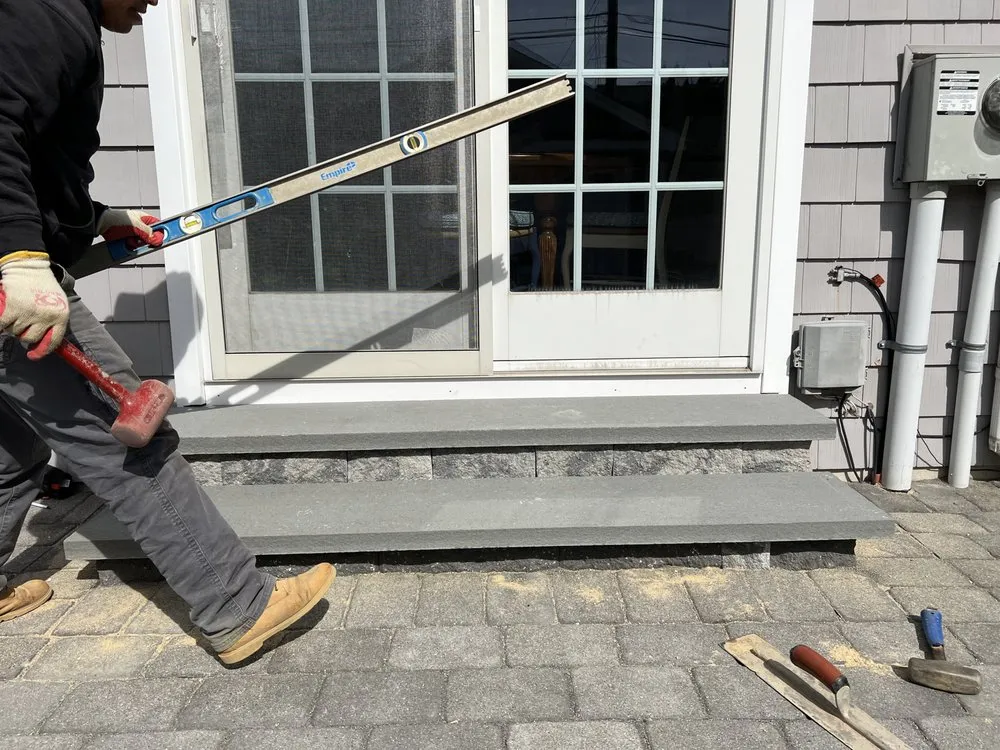 Trusted yard maintenance in Ocean Township, NJ - Kings Lawn Service & Pavers