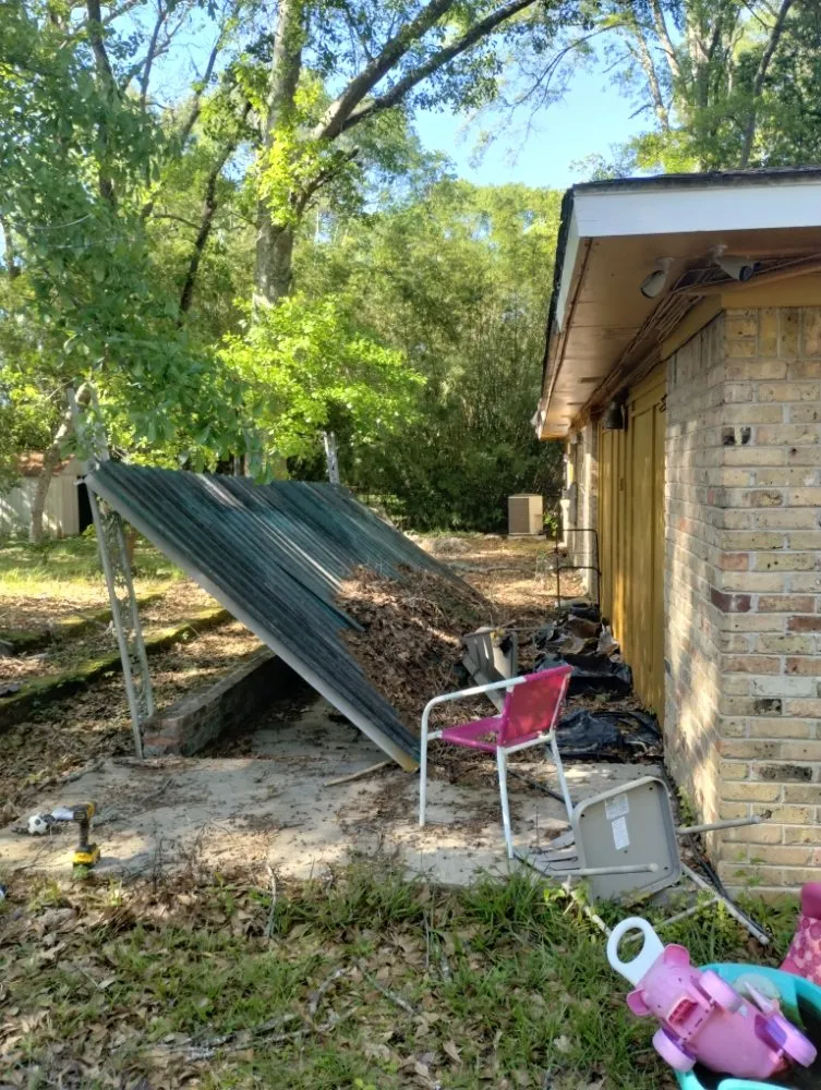 Affordable yard cleanup service for homes across Eight Mile, AL - Kings Lawn Svr