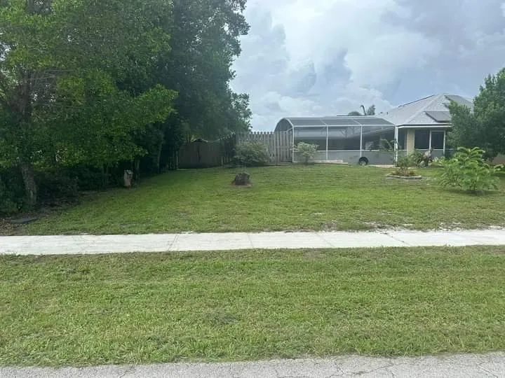 Trusted outdoor landscaping experts serving Hazleton, PA - Kings Lawncare Plus Pressure Washing