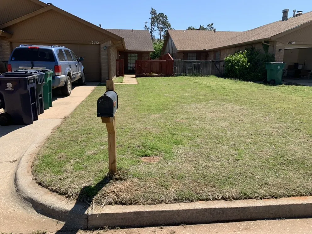 Top-rated yard maintenance with custom design across Oklahoma City, OK - Kings Lawncare Service