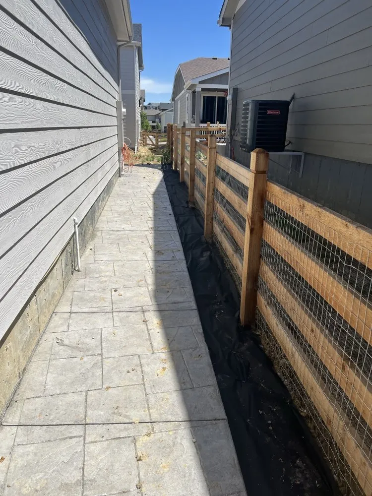 Professional lawn care service experts serving Denver, CO - Kings Maintenance