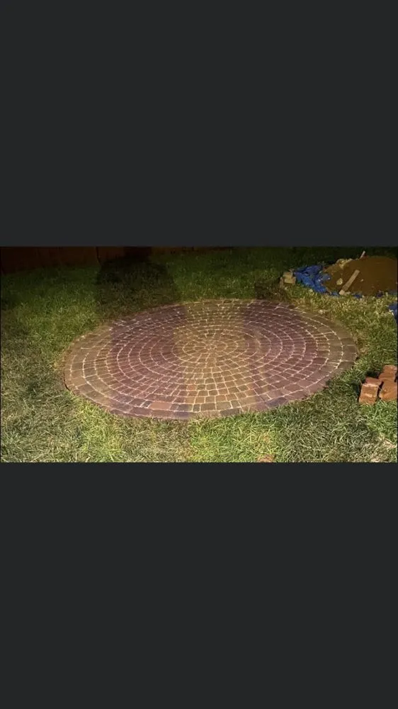 Affordable lawn care service experts serving Clarksville, TN - Kings Outdoor Services