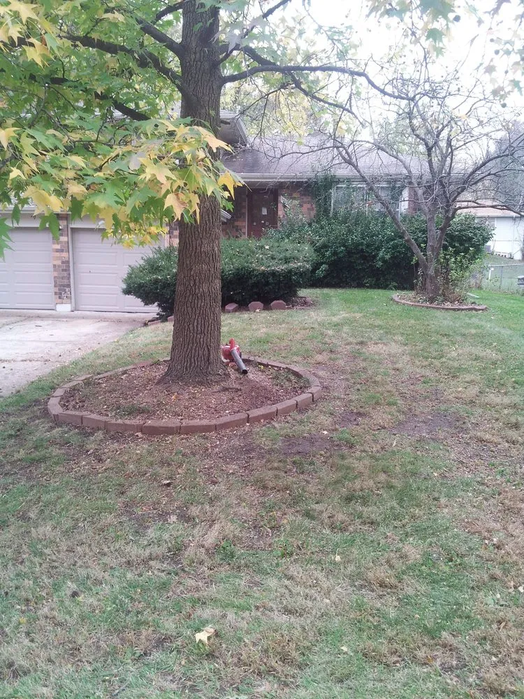 Top-rated landscape design with custom design in Kansas City, MO by Kings property maintenance