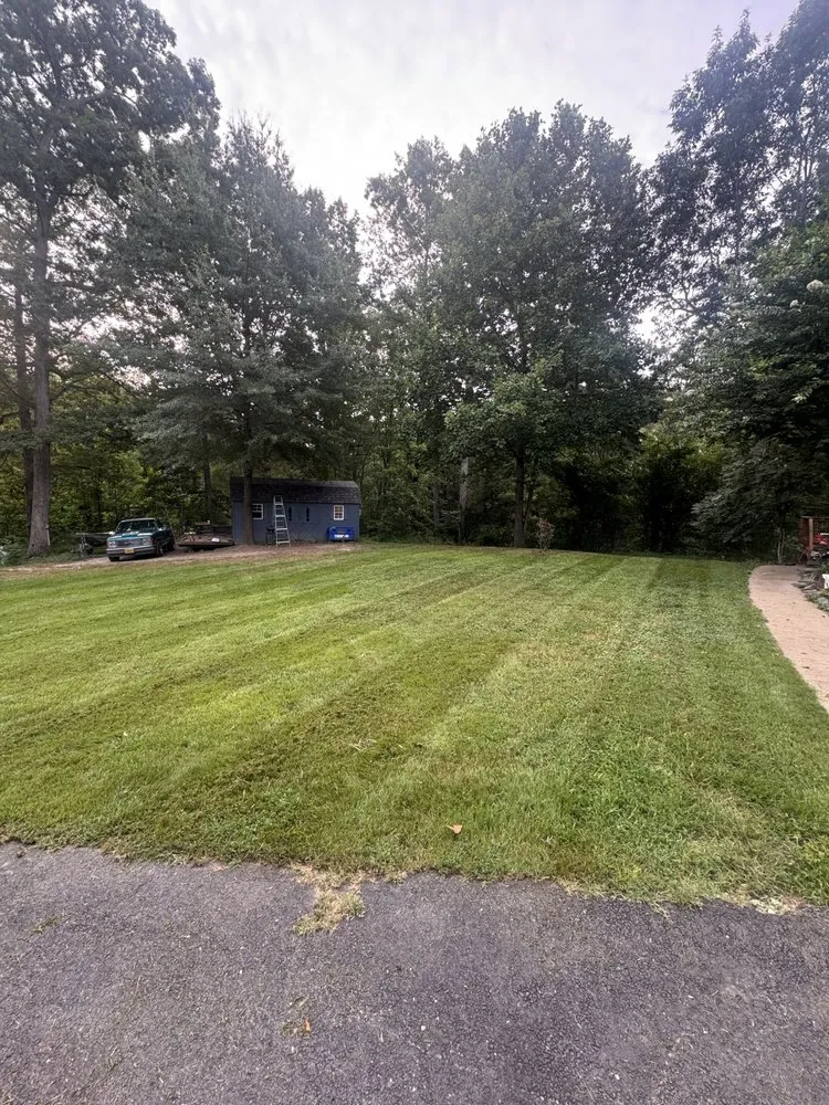 Custom yard maintenance in Stafford, VA - Kings Property Services