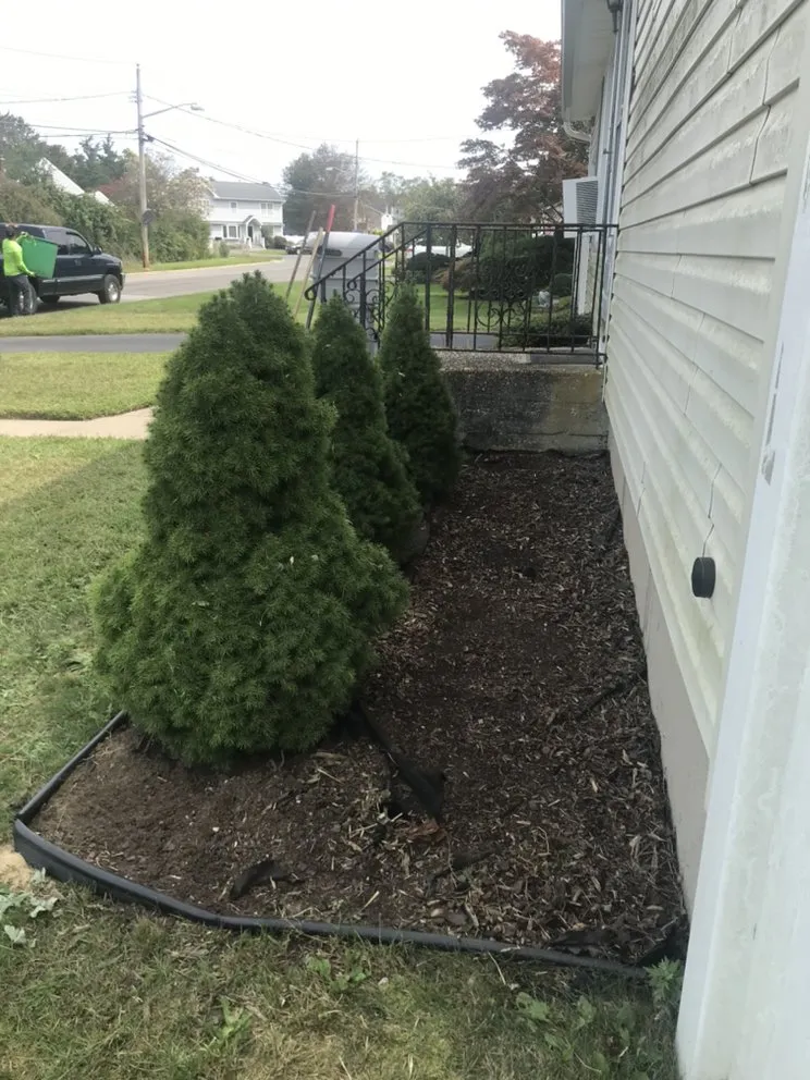 Affordable residential landscaping experts serving Central Islip, NY - Kings Well Kept Lawn Care