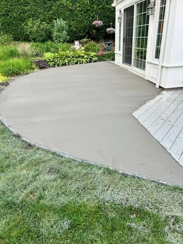 Expert outdoor landscaping in Ludlow, MA by Kingscapes