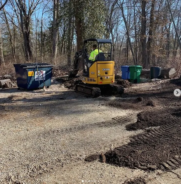 Custom lawn mowing service in South Kingstown, RI by Kingston Hill Landscaping