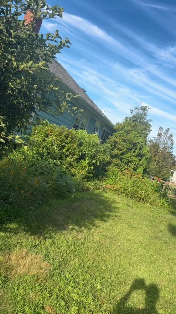 Custom landscaping services experts serving Warren, RI - Kingston Lawn Care