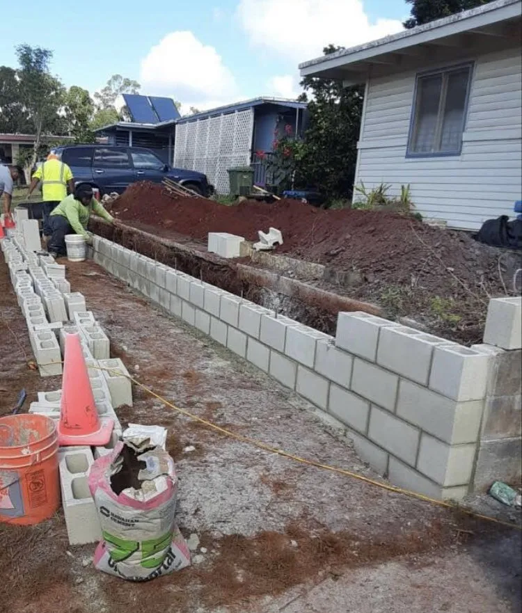 Expert yard maintenance in Waipahu, HI by Kingstone Contracting