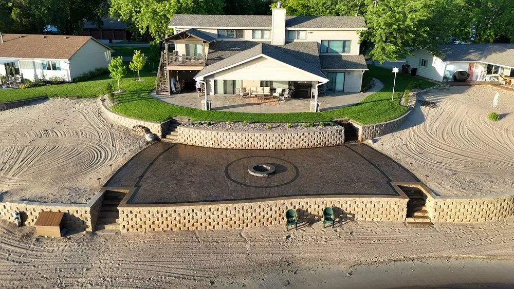 Reliable yard maintenance experts serving Gretna, NE - Kinnan Scaping