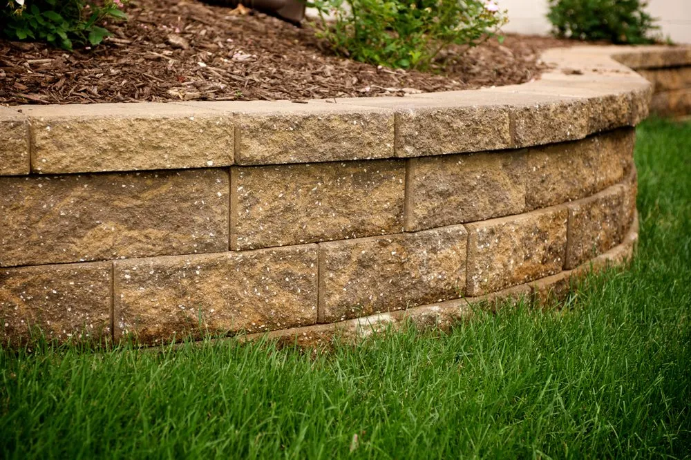 Professional landscaping services in Gretna, NE - Kinnan Scaping
