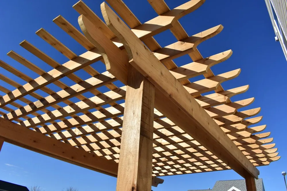 Top-rated garden landscaping for year-round maintenance across Gretna, NE - Kinnan Scaping