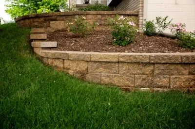 Local landscape design in Gretna, NE by Kinnan Scaping
