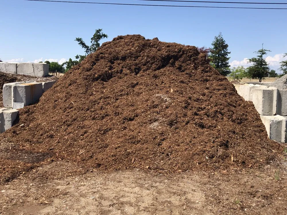 Professional outdoor landscaping experts serving Vina, CA - Kinney Nursery & Topsoil
