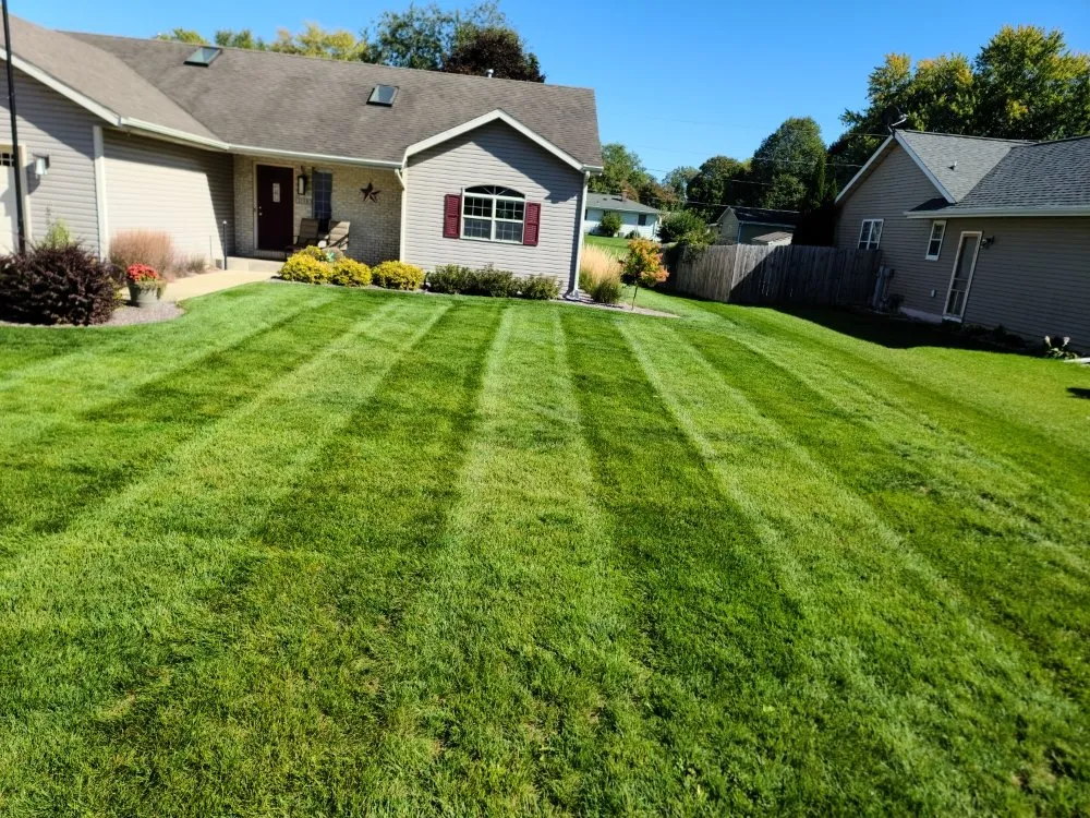 Trusted yard cleanup service experts serving Janesville, WI - Kinzie Lawncare