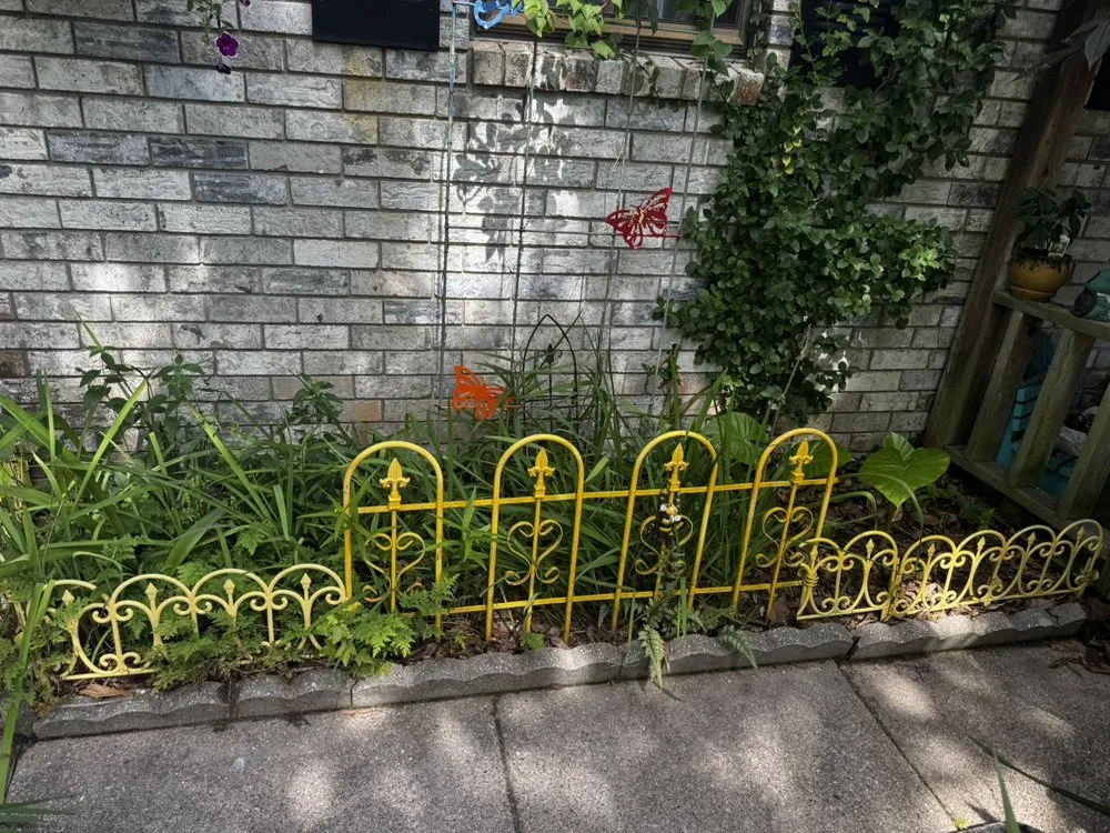 Local lawn care service experts serving Crossett, AR - Kiri’s Helping Hands