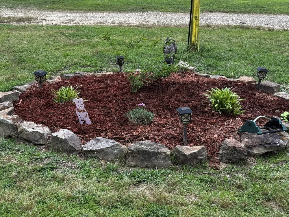 Top-rated yard maintenance experts serving Crossett, AR - Kiri’s Helping Hands