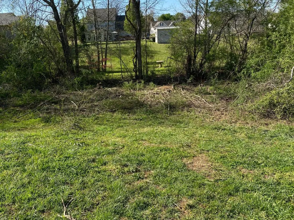 Local yard maintenance experts serving Griffin, GA - Kirk's Cuts Landscaping and Lawn Maintenance