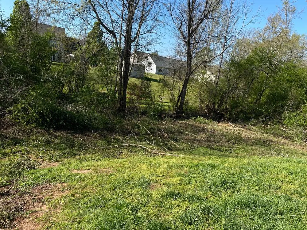 Trusted yard cleanup service experts serving Griffin, GA - Kirk's Cuts Landscaping and Lawn Maintenance