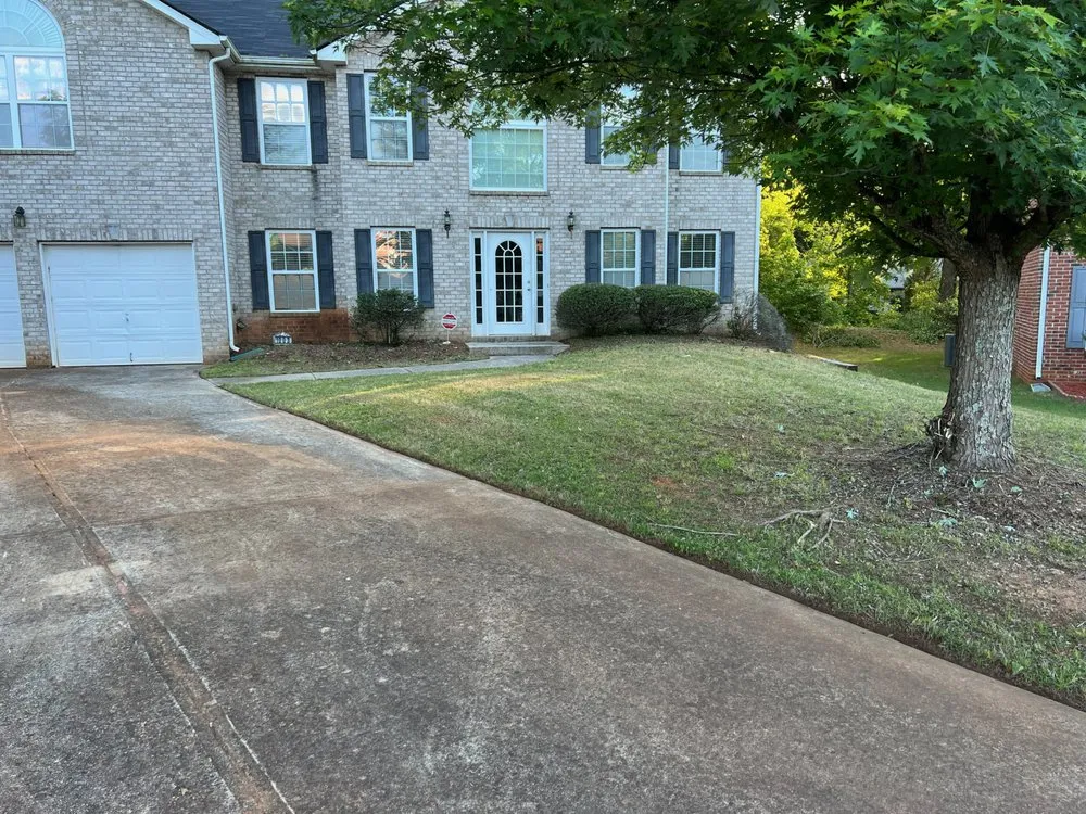 Trusted outdoor landscaping with custom design across Griffin, GA - Kirk's Cuts Landscaping and Lawn Maintenance