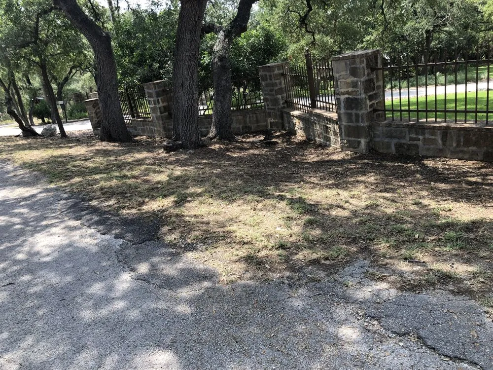 Custom yard cleanup service for beautiful yards across Canyon Lake, TX - Kirks Lawn Care