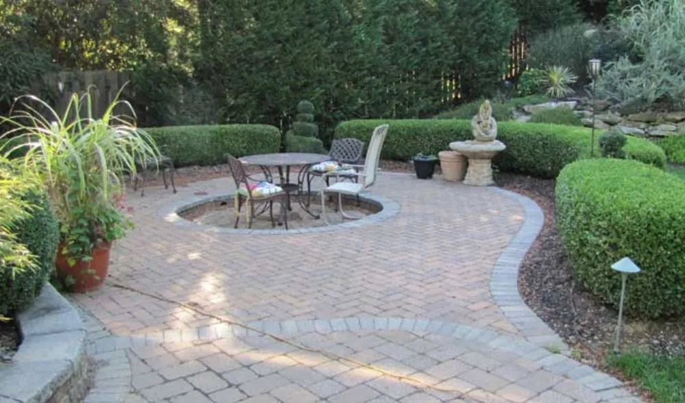 Custom landscape installation experts serving Newtown, PA - Kirshner Landscapes