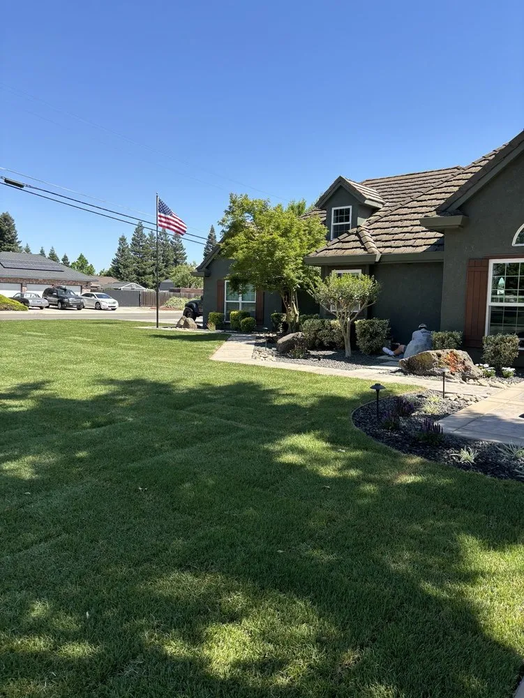 Local yard maintenance in Manteca, CA - Kiser Landscape Yard Pros
