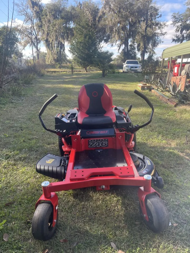 Professional lawn care service with custom design in Lake Park, GA by Kiss My Grass Landscaping