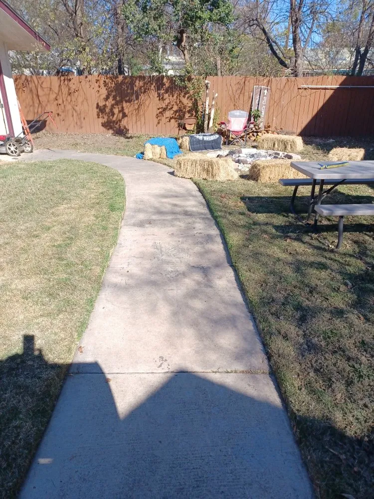 Professional garden landscaping in San Antonio, TX by Kiss My Grass Landscaping