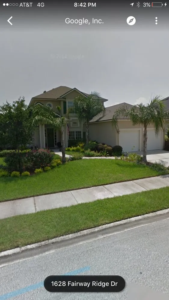 Local lawn mowing service with custom design in Middleburg, FL by Kiss My Grass