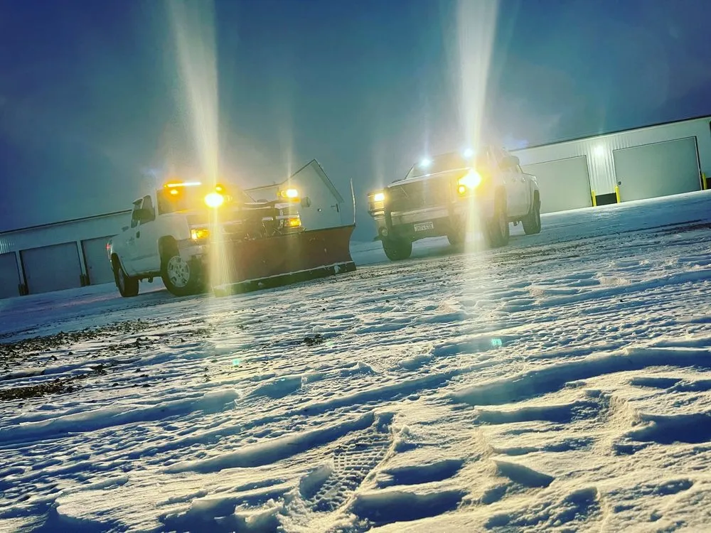 Top-rated landscaping services experts serving Moorhead, MN - Kiss My Grass