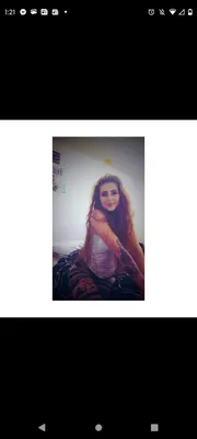 Kissandra's Cleaning & Landscaping Logo