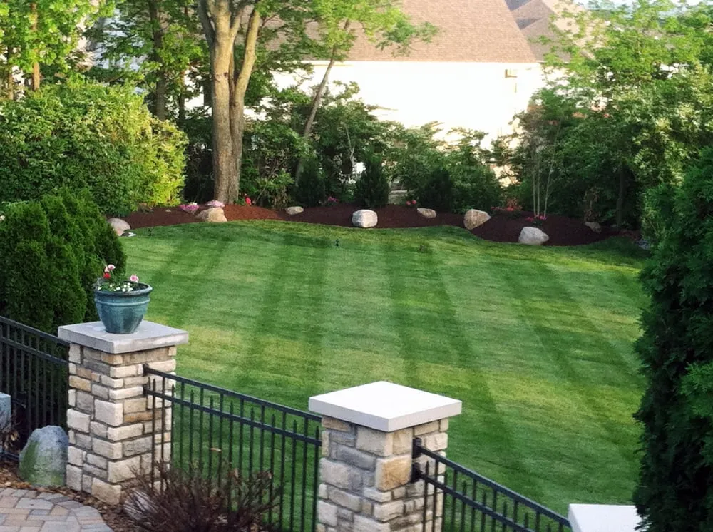Expert garden landscaping experts serving Cincinnati, OH - Kissel Landscaping