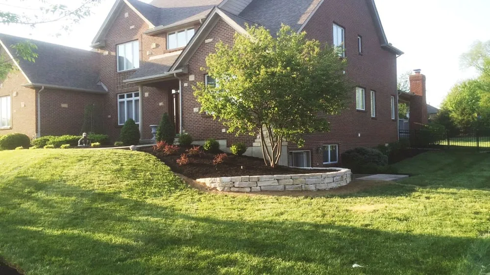 Affordable residential landscaping in Cincinnati, OH by Kissel Landscaping