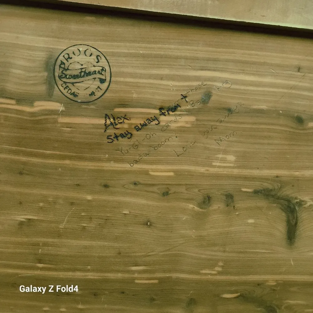 Professional outdoor landscaping experts serving Evansville, IN - Kit Pro Quo Contractors