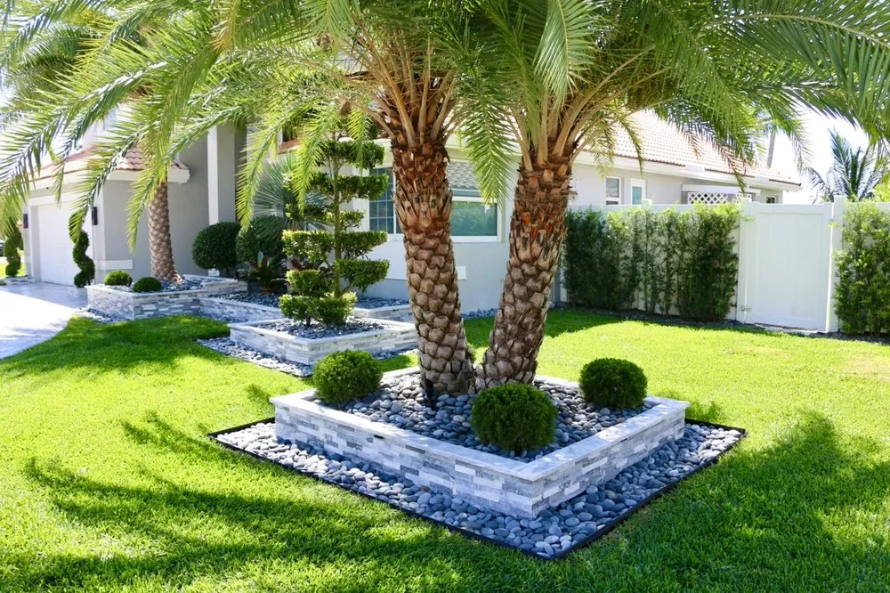 Professional landscaping services experts serving Miami Beach, FL - Kitchen Door Landscaping