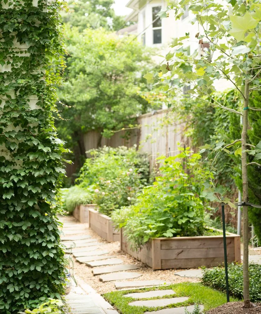 Trusted residential landscaping experts serving Dallas, TX - Kitchen Garden Dallas