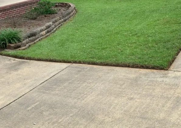 Reliable yard maintenance for homes across Petal, MS - Kite's Lawn Care