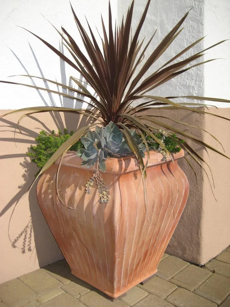 Reliable garden landscaping for residential properties in Goleta, CA by Kitson Landscape Management