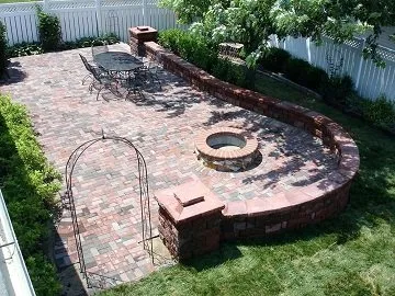 Local residential landscaping for homes in South Berwick, ME by Kittery Point Landscaping and Stoneworks
