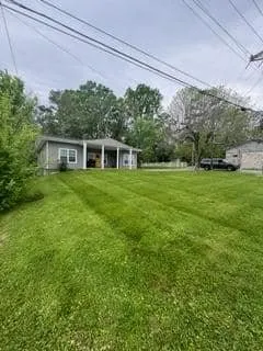 Expert lawn mowing service experts serving Ringgold, GA - Kittle Farm Landscaping Services