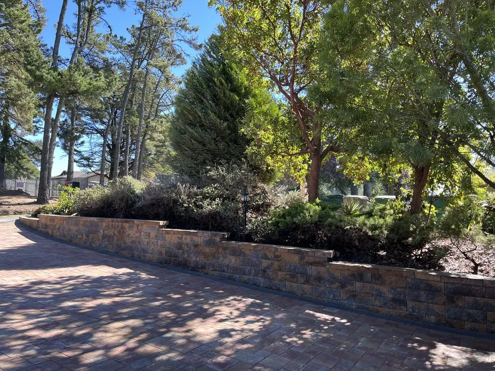 Top-rated landscape installation with custom design in Concord, CA by Kiwi Pavers Inc